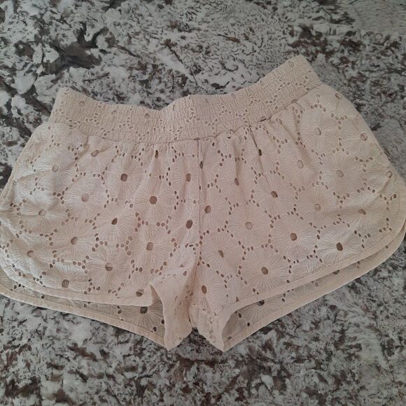 Vera Wang Shorts size M‎ - Picture 1 of 9